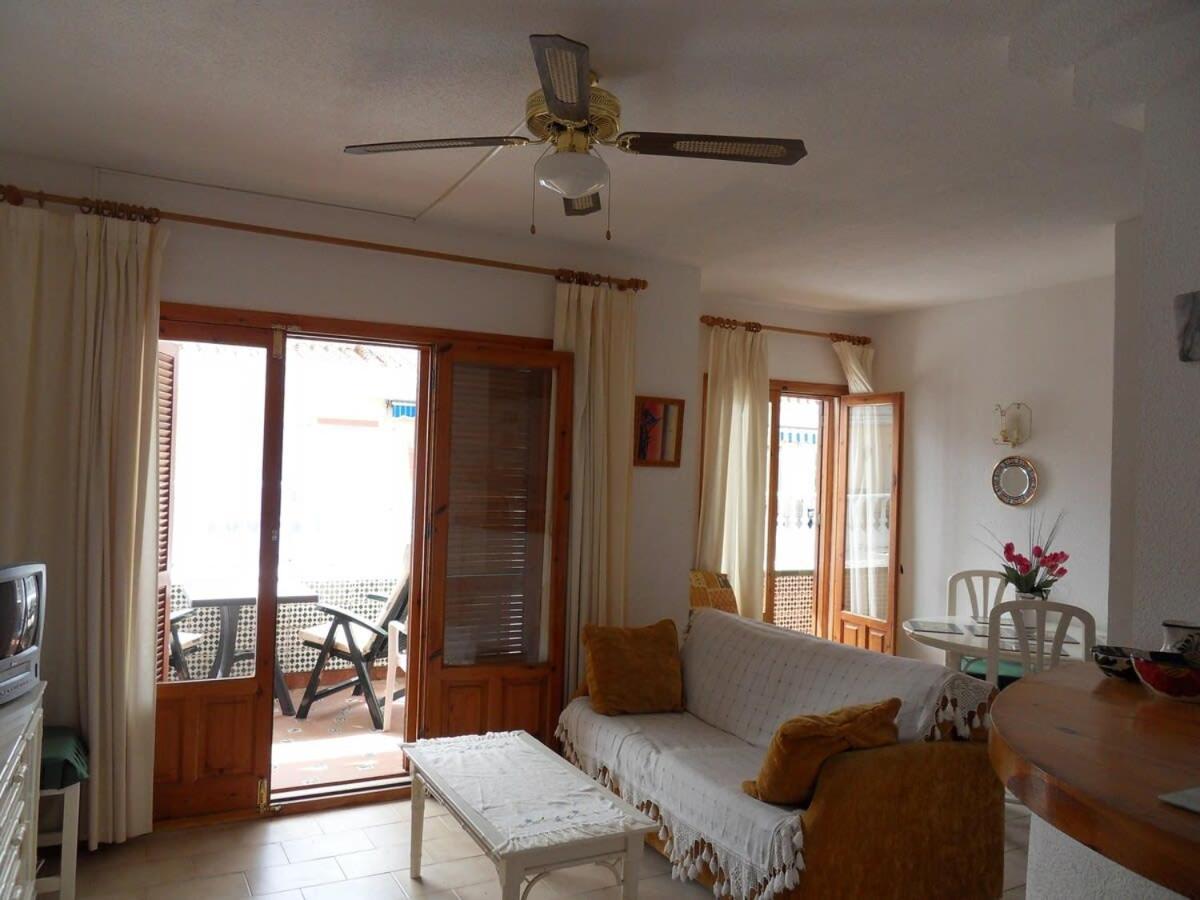 Apts Burriana Nerja Kültér fotó