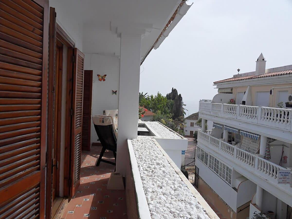 Apts Burriana Nerja Kültér fotó